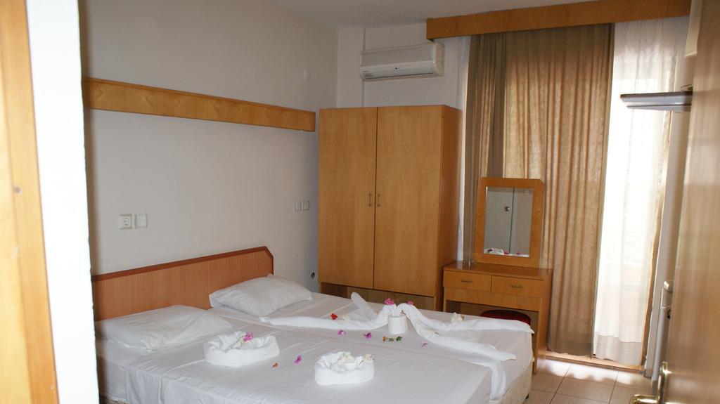 Hotel City Hotel 2*